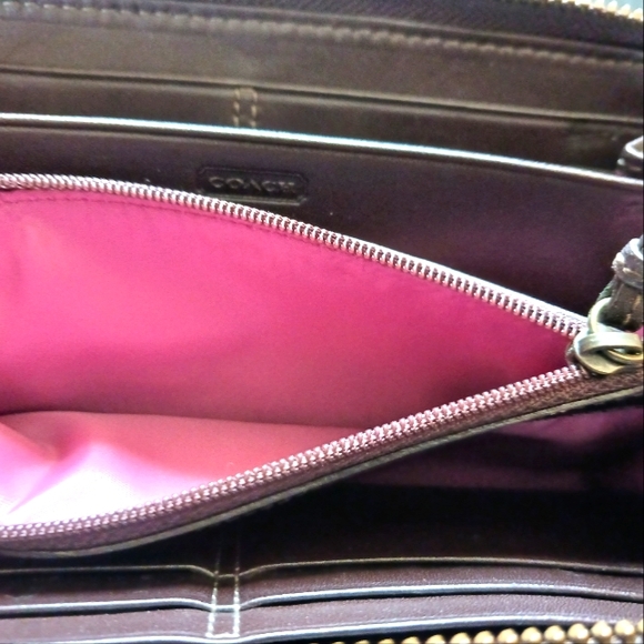 FINAL SALE! Coach Patchwork Animal Print Large Long Zip Wallet - Picture 9 of 13